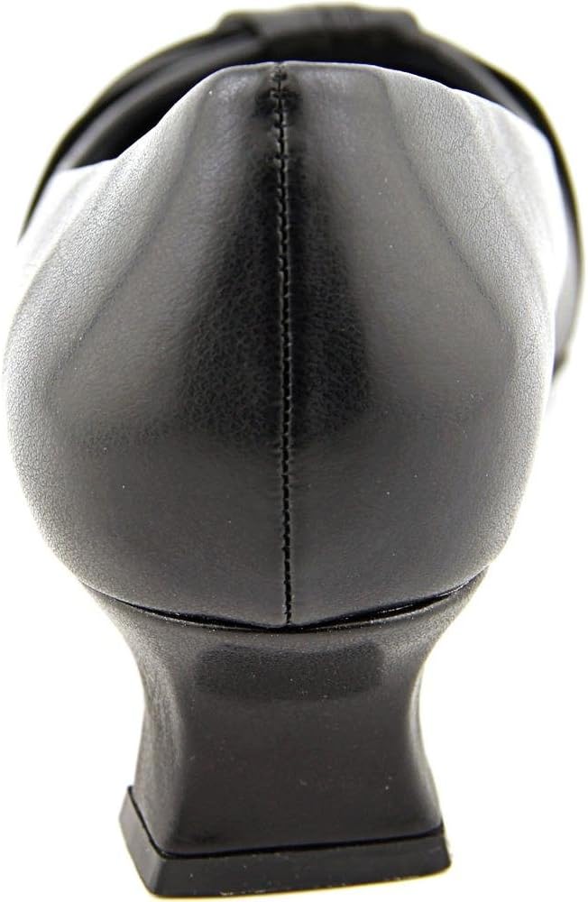 Easy Street Women's Waive Dress Pump