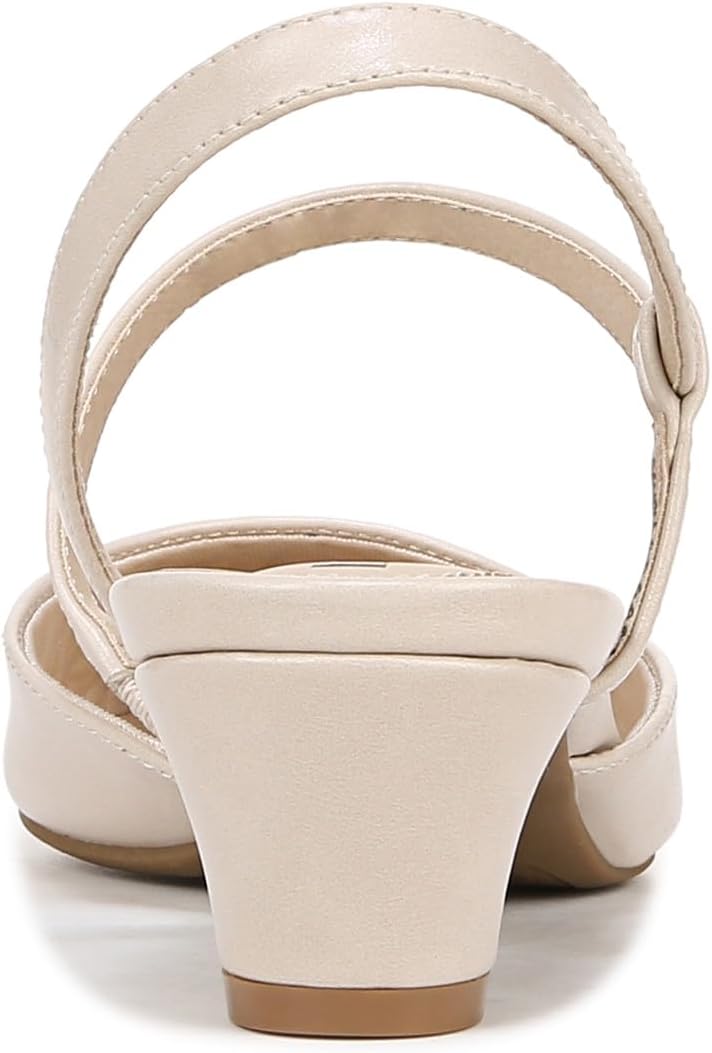 LifeStride Women’s Minimalist Pump