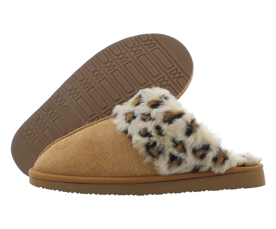 Minnetonka Women's Chesney Scuff Flat