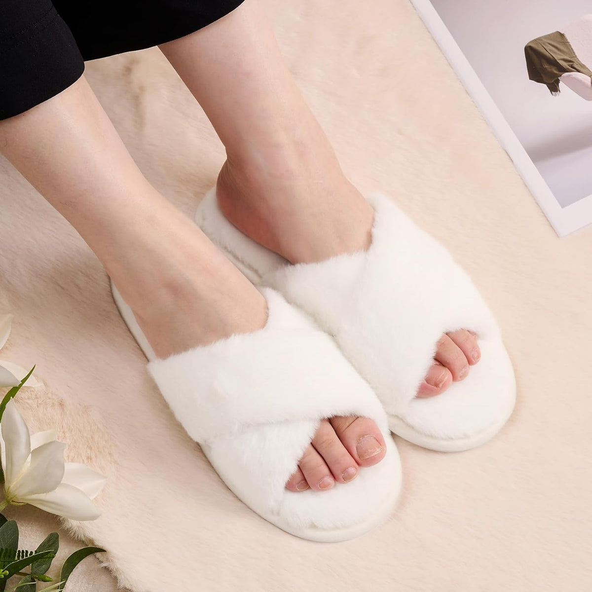 ANLUKE Women's Fuzzy Open Toe House Slippers with Memory Foam