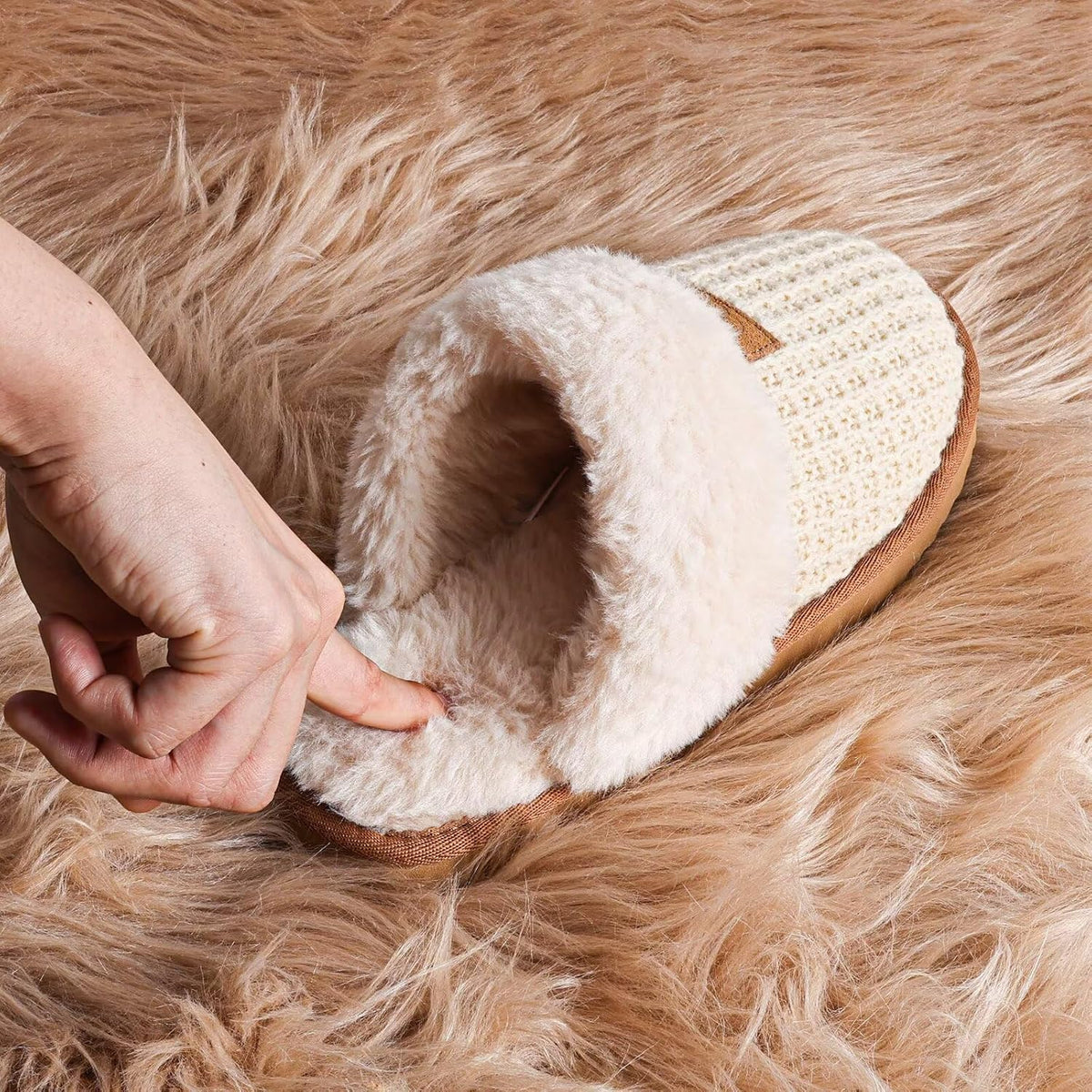 OOW Cozy House Slippers for Women with Memory Foam Fuzzy Shoes for Indoor