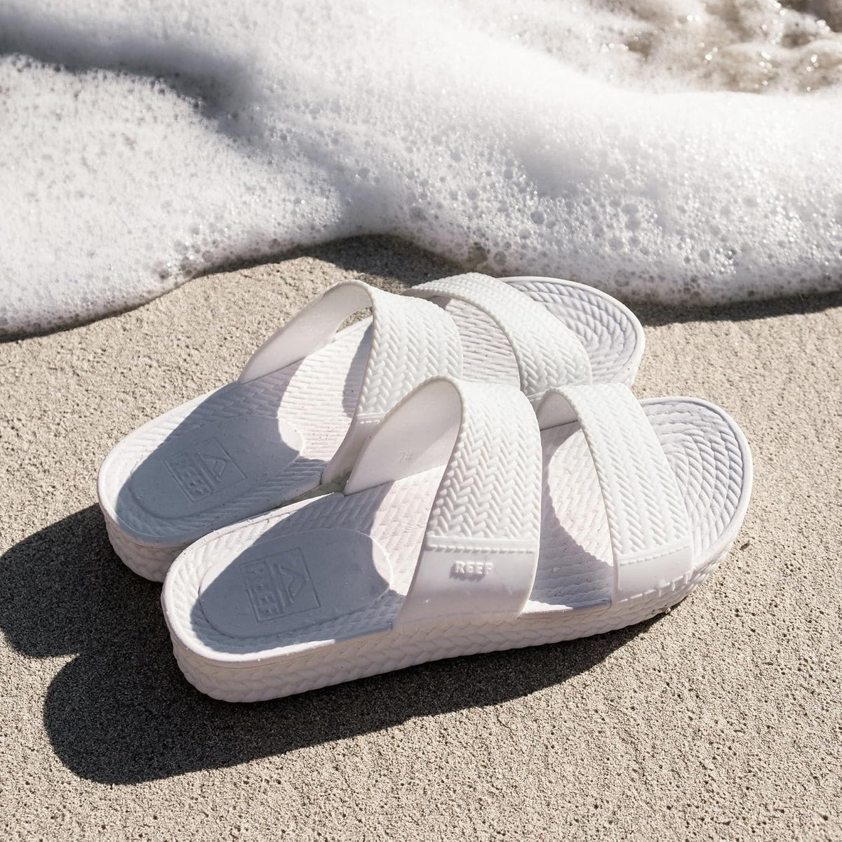 REEF Women's Water Vista Slide Platform Slides